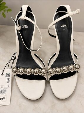 Zara White Ankle-Strap Sandals with Silver Orb Detail